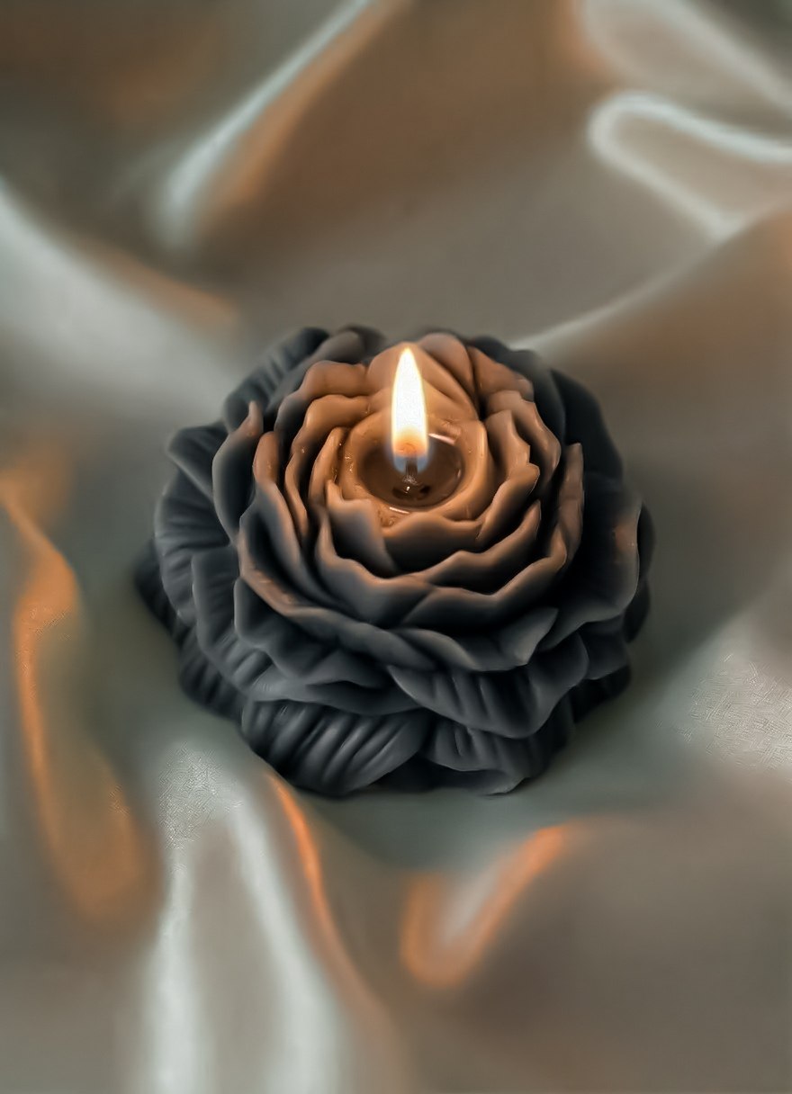 Aura Bloom Peony Candle