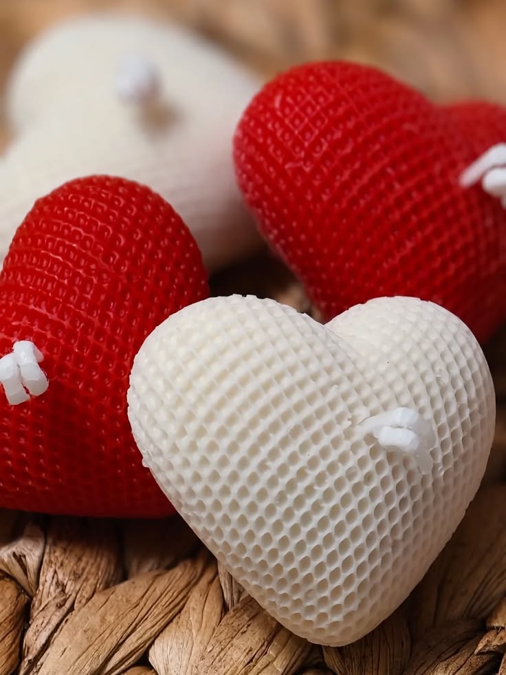 Knitted Heart Candle
